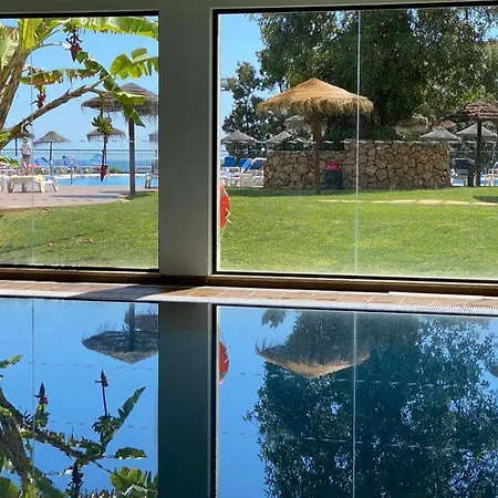 Апартаменты Sunset Bliss In - Short Walk To Oldtown